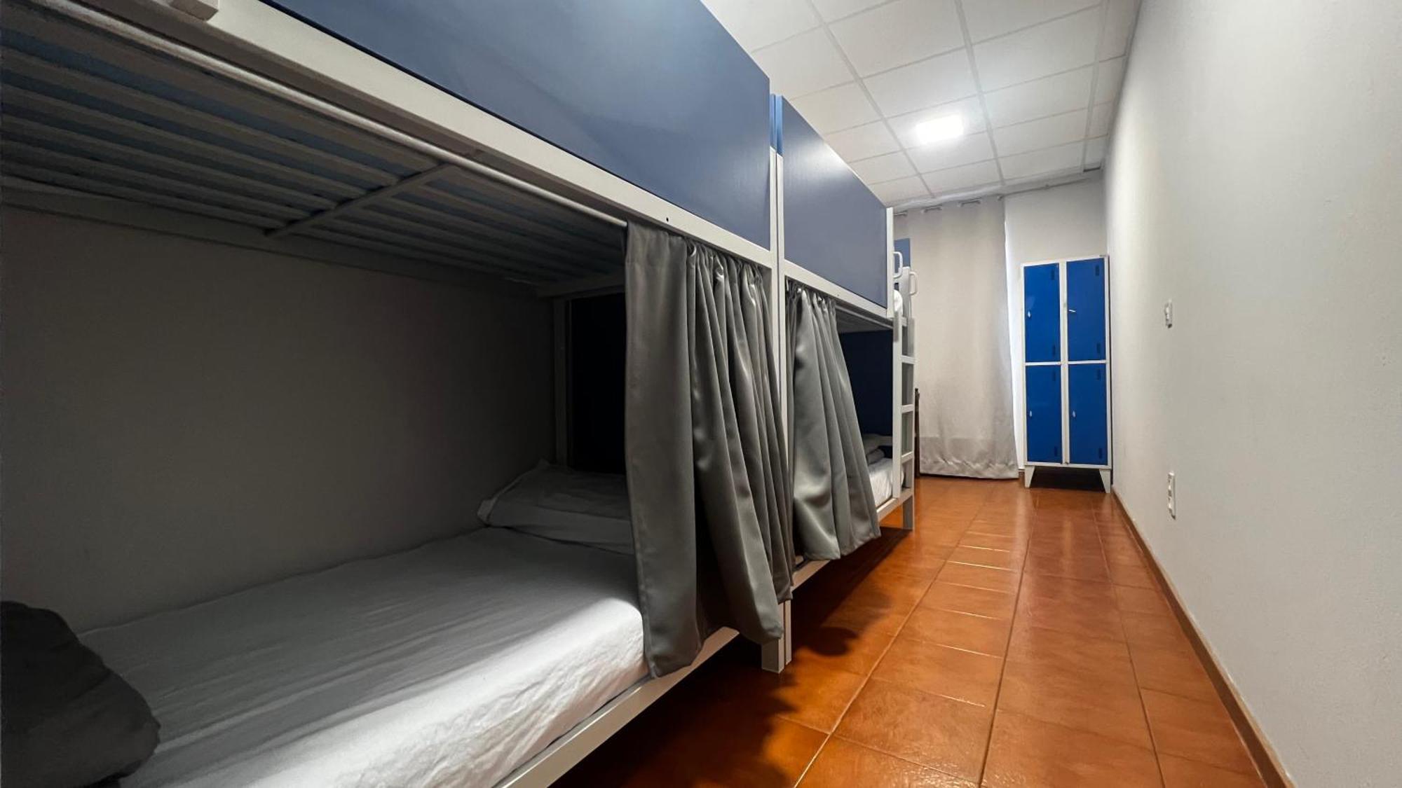 Albergue La Estacion يانس المظهر الخارجي الصورة