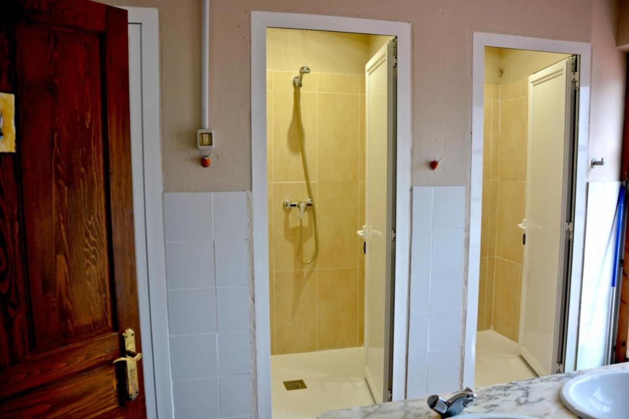 Albergue La Estacion يانس المظهر الخارجي الصورة