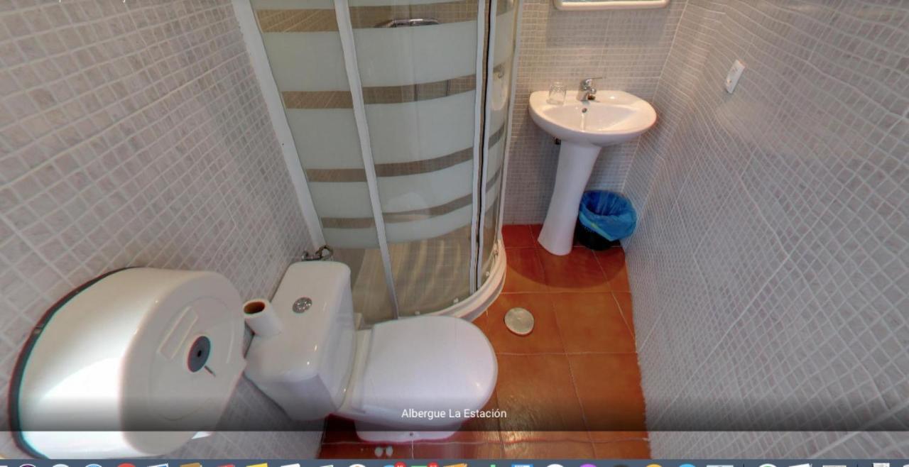 Albergue La Estacion يانس المظهر الخارجي الصورة